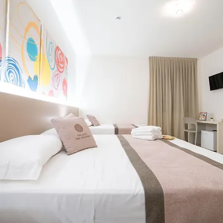 Frühstückspension Palazzo San Giovanni 3*