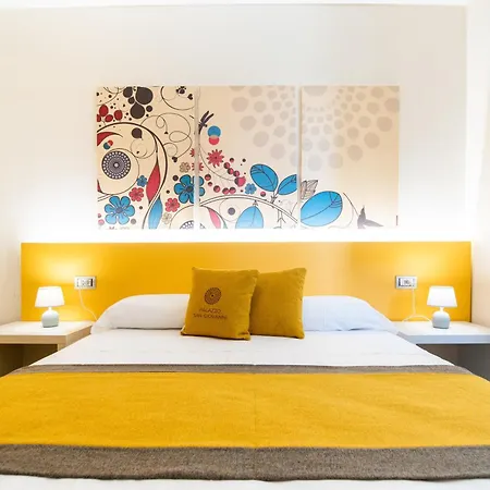 Nocleg ze śniadaniem Palazzo San Giovanni 3*